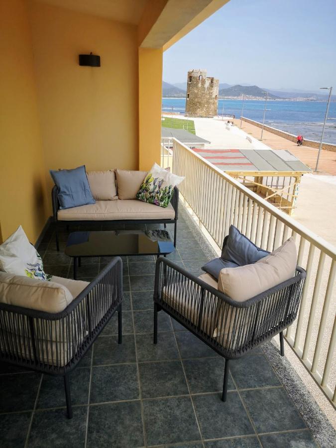 Casa Con Terrazza Fronte Mare Villa Santa Lucia  Kültér fotó