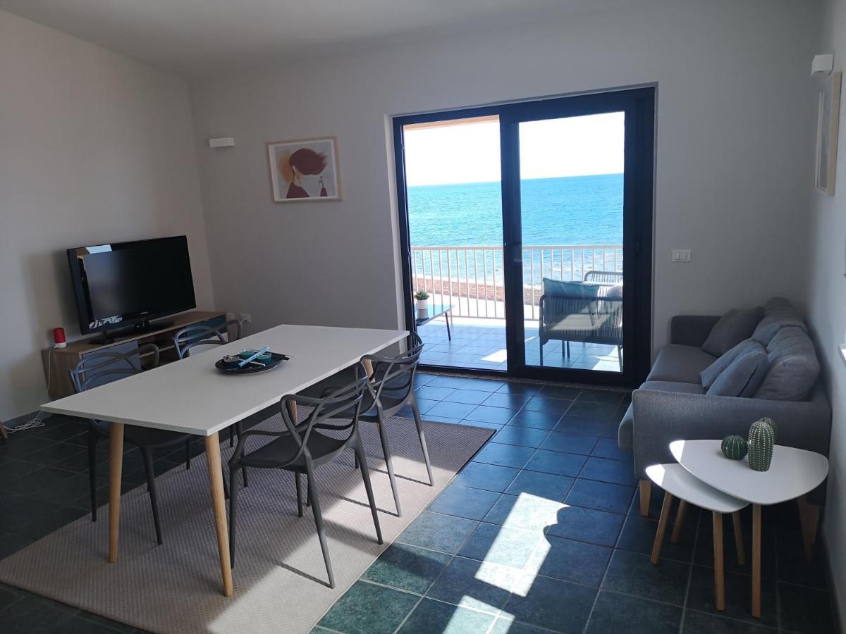 Casa Con Terrazza Fronte Mare Villa Santa Lucia  Kültér fotó
