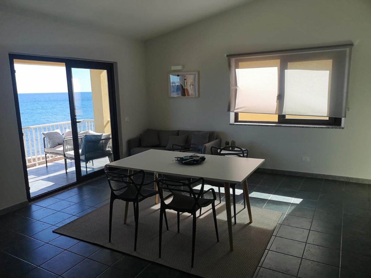 Casa Con Terrazza Fronte Mare Villa Santa Lucia  Kültér fotó